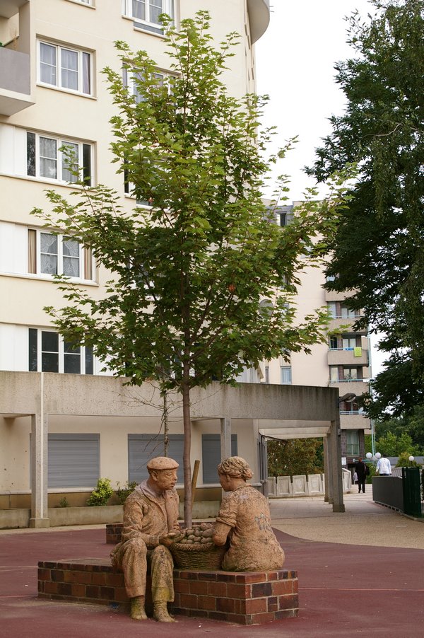 Sculpture Les deux vieux de Mondineu: Les deux vieux de Mondineu 002